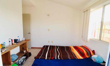 CASA CON TERRENO EXCEDENTE EN ESQUINA UBICADA EN LAS GARZAS