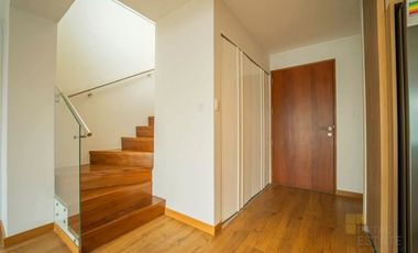 Hermoso Duplex Velasco Astete 1 dormitorio, perfecto para pareja o soltero/a..!!