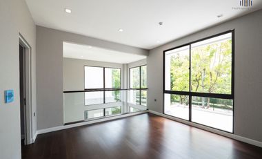 Selling at a Loss! Units at this price are no longer available!! 5BR 6BA 3-Storey House for SALE at The Gentry Cultivar Rama 9