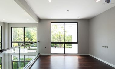 Selling at a Loss! Units at this price are no longer available!! 5BR 6BA 3-Storey House for SALE at The Gentry Cultivar Rama 9