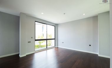 Selling at a Loss! Units at this price are no longer available!! 5BR 6BA 3-Storey House for SALE at The Gentry Cultivar Rama 9