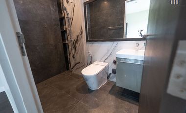 Selling at a Loss! Units at this price are no longer available!! 5BR 6BA 3-Storey House for SALE at The Gentry Cultivar Rama 9