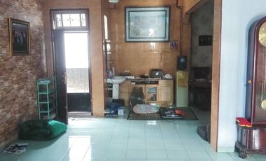 Rumah Sorowajan Dekat Jl Gedongkuning, Selatan Amplaz, UIN, UGM, Gowok