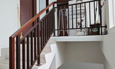Dijual Rumah Full Renov di Kolmas Regency Cimahi