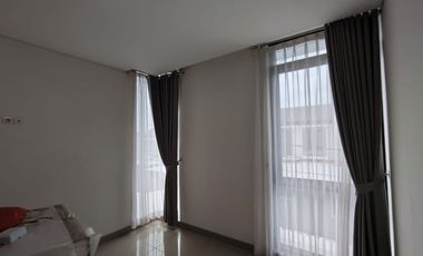 Dijual Rumah Full Renov di Kolmas Regency Cimahi