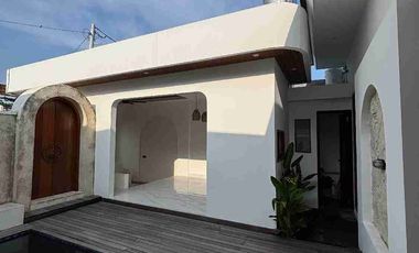 Di Jual Vila siap Huni 1 lantai 2 bedroom akses jalan utama dekat pantai Jimbaran