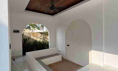 Di Jual Vila siap Huni 1 lantai 2 bedroom akses jalan utama dekat pantai Jimbaran