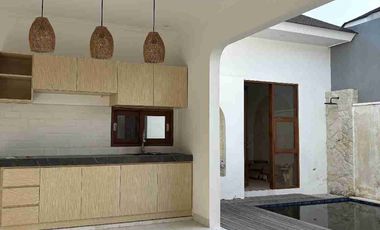 Di Jual Vila siap Huni 1 lantai 2 bedroom akses jalan utama dekat pantai Jimbaran