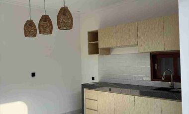 Di Jual Vila siap Huni 1 lantai 2 bedroom akses jalan utama dekat pantai Jimbaran