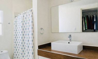 Casa en fraccionamiento Cerrada Brescia muy cerca a la Sarzana