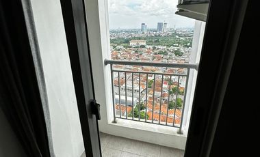 Disewakan Apartemen MTown Residence Tower Carmel Lt.27 – 45sqm Semi Furnish, View Perumahan!
