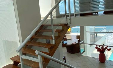 Venta hermosa casa sobre el mar en Playa Misterio