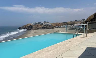 Venta hermosa casa sobre el mar en Playa Misterio