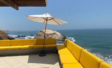 Venta hermosa casa sobre el mar en Playa Misterio