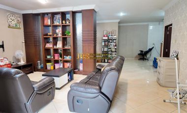 Jual Rumah Siap Huni Furnish di Komplek Cemara Asri - Medan