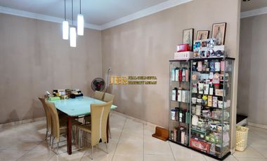 Jual Rumah Siap Huni Furnish di Komplek Cemara Asri - Medan