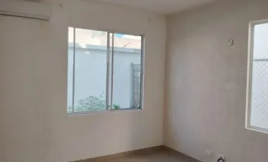 ¡Gran Oportunidad! Casa en Renta o Venta en Las Palmas!