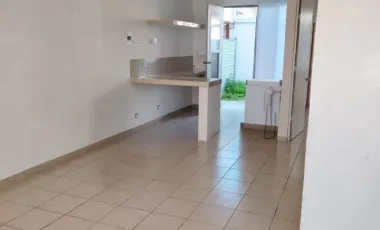 ¡Gran Oportunidad! Casa en Renta o Venta en Las Palmas!