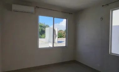 ¡Gran Oportunidad! Casa en Renta o Venta en Las Palmas!