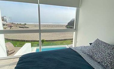 Venta casa en 1ra fila Playa Misterio