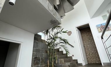 Venta linda casa en acantilado Playa Misterio