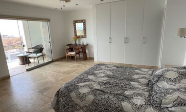 Venta linda casa en acantilado Playa Misterio