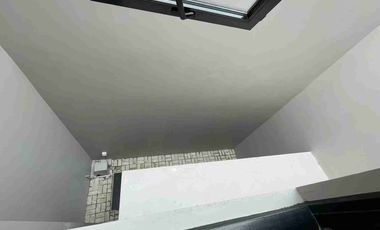 DiSewa Rumah Baru Lokasi Summarecon Crown Bekasi Nego Sampai Deal