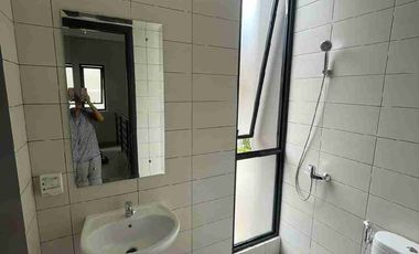 DiSewa Rumah Baru Lokasi Summarecon Crown Bekasi Nego Sampai Deal