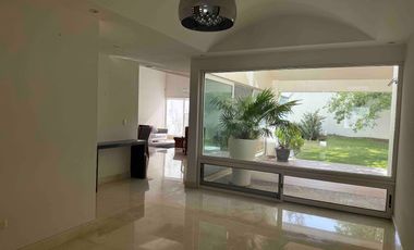 CASA EN VENTA EN SIERRA ALTA