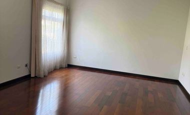 CASA EN VENTA EN SIERRA ALTA