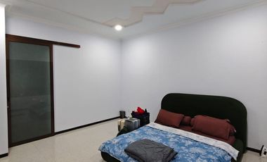 Dijual rumah mewah area denpasar barat