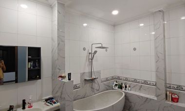 Dijual rumah mewah area denpasar barat