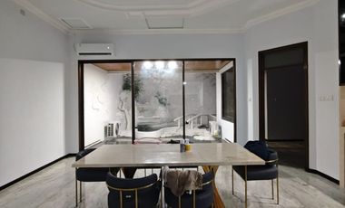 Dijual rumah mewah area denpasar barat