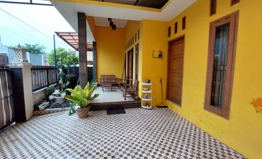 Rumah 6Kamar Siap huni mobil simpangan dekat PDAM Jajar laweyan Solo