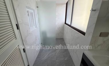 Spacious 2-bedroom unit at Supalai Sukhumvit 39