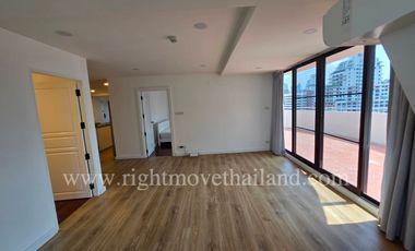 Spacious 2-bedroom unit at Supalai Sukhumvit 39