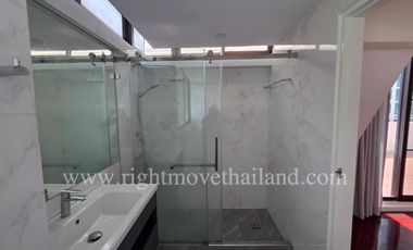 Spacious 2-bedroom unit at Supalai Sukhumvit 39