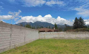 se vende lote de terreno en Cotacachi ideal para casa de campo área de 464m.imbabura Ecuador