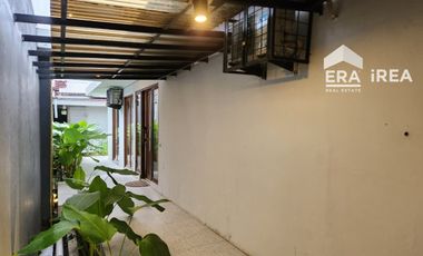 DISEWAKAN RUMAH FULL FURNISHED SOLO DEKAT SOLO SQUARE MALL