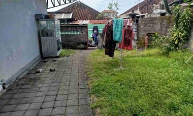 BUC DIJUAL TANAH BONUS RUMAH LAYAK HUNI 2 KAMAR DI DENPASAR UTARA