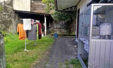 BUC DIJUAL TANAH BONUS RUMAH LAYAK HUNI 2 KAMAR DI DENPASAR UTARA