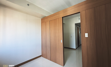 Bare 1 Bedroom Unit with balcony for Rent in Unit B013050 Tower 1 Red Residences Makati City