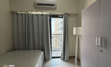 Fully-Furnished 1 Bedroom Unit with balcony for Rent in Unit B013050 Tower 1 Red Residences Makati City
