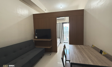 Fully-Furnished 1 Bedroom Unit with balcony for Rent in Unit B013050 Tower 1 Red Residences Makati City