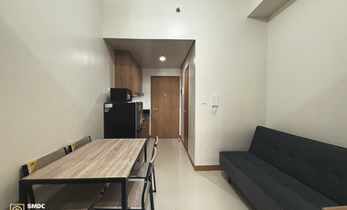 Fully-Furnished 1 Bedroom Unit with balcony for Rent in Unit B013050 Tower 1 Red Residences Makati City