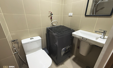 Fully-Furnished 1 Bedroom Unit with balcony for Rent in Unit B013050 Tower 1 Red Residences Makati City