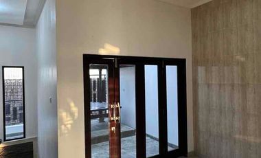 rumah minimalis siap huni lantai 2 area renon tukad badung dekat sanur panjer sesetan