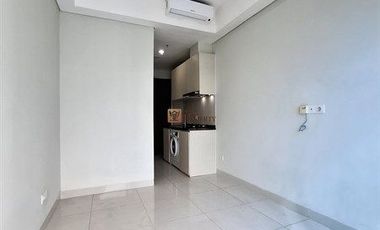 Disewa Studio Puri Mansion Jakarta Barat Unfurnished Siap Huni, View Pool, Dekat Tol JORR & Bandara Sotta, Fasilitas Lengkap & Modern