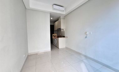 Disewa Studio Puri Mansion Jakarta Barat Unfurnished Siap Huni, View Pool, Dekat Tol JORR & Bandara Sotta, Fasilitas Lengkap & Modern