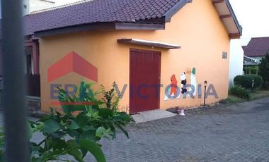Rumah + Ruko Dalam Perumahan di Semampir Kota Kediri Dekat Gudang Garam Posisi Hook